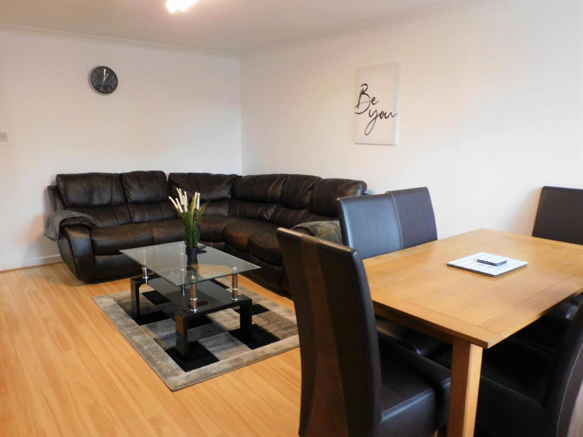 2 Bed Apt On Quiet Cul-De-Sac, Fab Location Paisley Eksteriør bilde