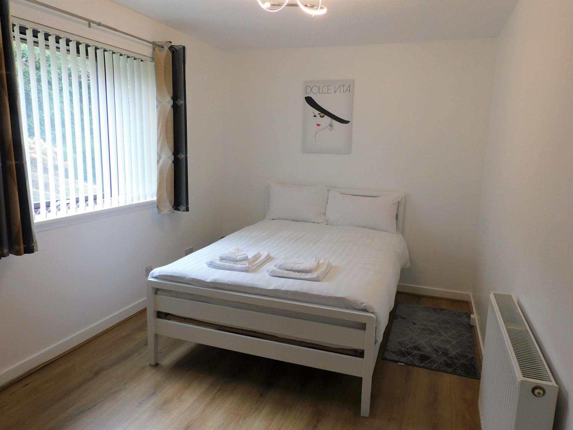 2 Bed Apt On Quiet Cul-De-Sac, Fab Location Paisley Eksteriør bilde